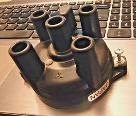 Md618364 Mitsubishi Distributor Cap Caterpillar Oem Genuine Part Japan