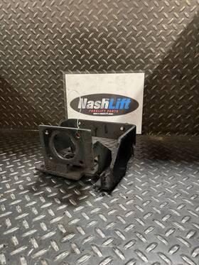 46510-11h02 Nissan Bracket 4651011h02 Fits Good Used Hb1c 107