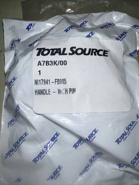 Ni17941-fb085 Nissan Total Source Handle With Pin