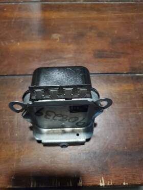 908239 Ouroverstock For Bobcat Skid Steer Voltage Regulator