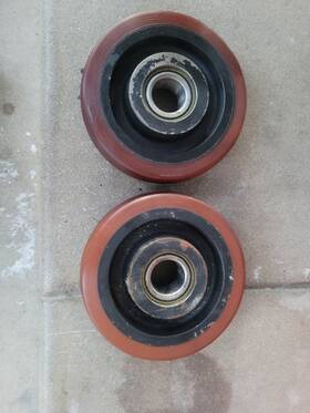Hy1600351 Ouroverstock Caster Wheels Set For Hyster Yale Reach Truck Oem 1600351