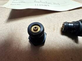 1133289 Plug 2x Restriction