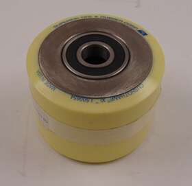 632-052-107-a Raymond Poly Wheel With Bearing Superior Tire And Rubber New Open Box