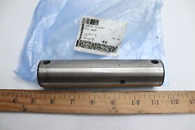 104767 Raymond Axle