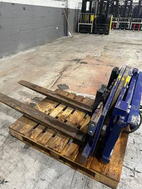 R065b-42-3c Rightline Class 3 Fork Rotator 6500 Lb 48 Inch Forks Forklift Attachment