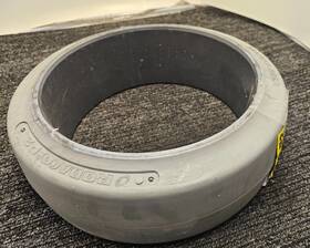 127-285.8 Rodaco P2 381/127-285.8 15x5x11 Grey Nm Smooth Forklift Tire Press-on Sb54031