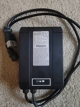 Cbhd1-xr-p S.p.e. Elettronica Industriale Taski Oem Part # 4131747 24v 13ah Onboard Battery Charger