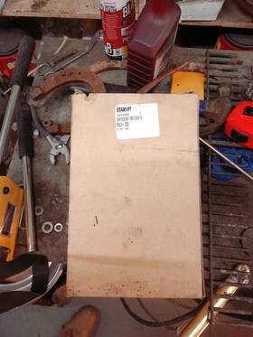 In83-325 Starlift Nos Forklift Air Filter