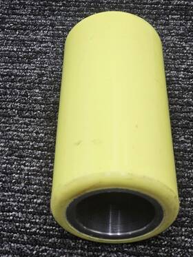 L500880r Superior Tire Rubber 3.25 X 6.5 Cushothane Xl Load Wheel For Forklift
