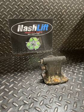 9-13716-804-2 Tcm Housing - Thermostat 9137168042 Fits Good Used Hbu1 240