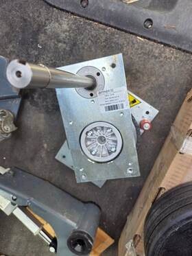 1019724 Tennant T7 Oem Part # Steer-control Assy Wheel Drive 215 Hrs