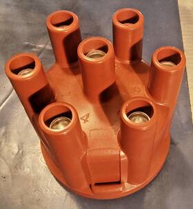 19101-76005-71 Total Source Toyota Forklift Distributor Cap 6 Cylinder