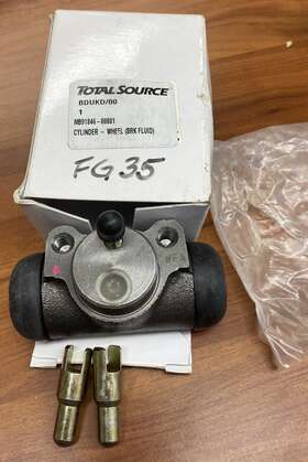 Ct91846-00800 Total Source Forklift Wheel Cylinder Caterpillar 91846-00800 9184600800