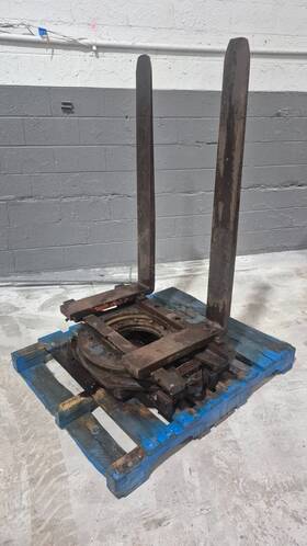 T14-45-00fb Totalift Fork Clamp / Rotator Base Class 2 4 500 Lb Capacity 48f