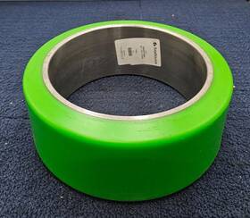 Syft104hl Totalsource Tsa/syft104hl Poly Tire 10.5 Inch Od X 4 Width 8 Id - Green
