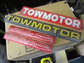 Fpotow-22 Towmotor Older Forklift Metal Tages Embossed Signs Oem See Pics For Measurements