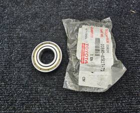 00590-40817-71 Toyota Walkie Stabilizer Wheel Bearing For Forklifts