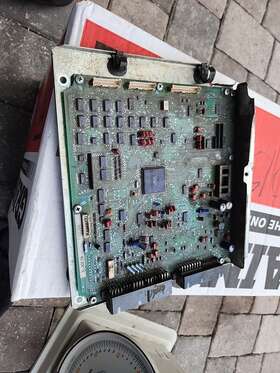 24230-13900-71 Toyota R7 Cpu No 607176 Board - For Parts Only
