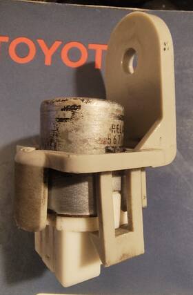 56700-5500 Toyota Forklift Relay Assy Denso Oem Part Genuine