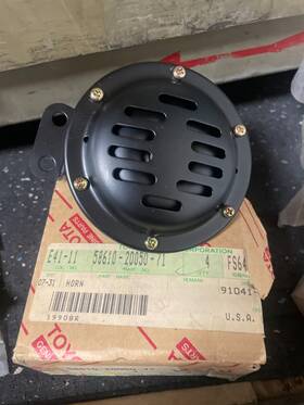 58610-20050-71 Toyota Horn