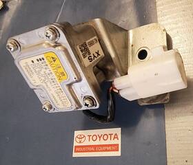58880-16640-71 Toyota 58885-26600-71 Yawrate Sensor Assy Good Used Part Genuine/58880-16640-71