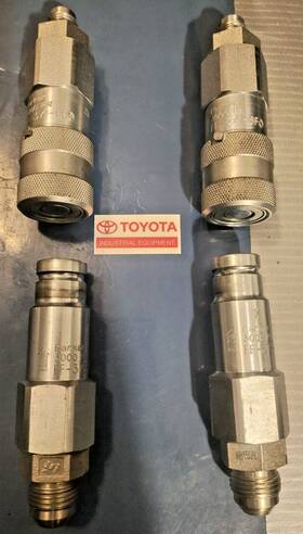 68121-u2180-71 Toyota 68122-u2180-71 Male Female Coupling Oem Genuine Parts