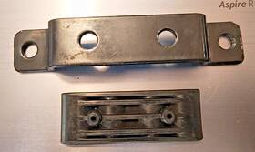 68654-u2180-71 Toyota Toyoya Forklift Clamp With Bracket Oem Parts Genuine