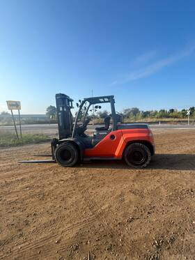 8fg60u Toyota 8fg30u 2014 13 500lb Forklift