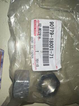 90179-18001-71 Toyota Lock Nut