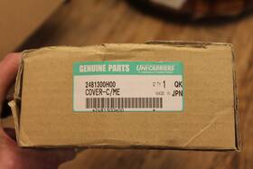 24813-00h00 Uni Carriers New Nissan Unicarriers Forklift Cover C/neter Part#