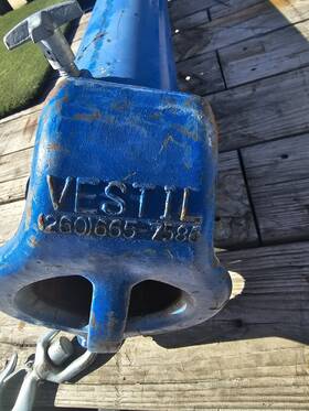 665-7586 Vestil Forklift Boom 260