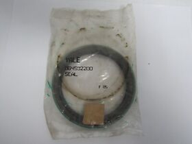 064592200 Yale Seal