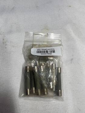 504237285 Yale Fuse. Lot Of 10