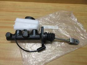 505963537 Yale Master Cylinder