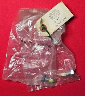 505972503 Yale Cap Screws For Pivot - Lot Of 2 New