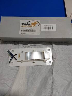40-100028 Yale 506393501 - Seat Switch New In Box