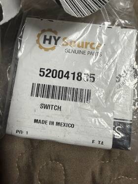 520041835 Yale Part #520041835 - Toggle Switch For Working Lights Headlights Hysterical