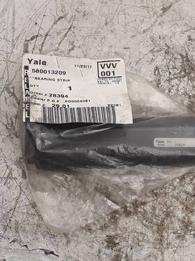 580013209 Yale Bearing Strip