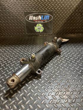 580067718 Yale Cylinder Assembly - Steering Fits Good Used Hb1c 120