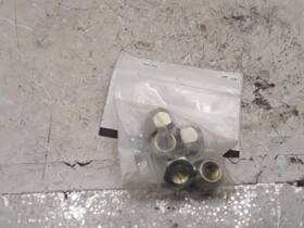900126301 Yale Nut Hub Bag Of 10