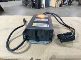 F4bmyl-017701-d Zivan / F4bmyl017701d Forklift Battery Charger -good Used