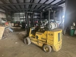 Clark FL40 Forklift Lpg Propane 4,000 Lb Capacity. Fixed Price $4500.00.