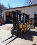 Hyundai 25C-5 Propane Forklift 4500 Lb. Fixed Price $4888.99.