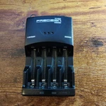 Precision Design PD-4BRC Aa/aaa Battery Charger Ni-mh Ni-cd 110/220V. Fixed Price $15.00.