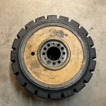 Caterpillar 300030 Drive Wheel Drum & 22,9,16 Tire M70D Fork Lift Truck, New. Fixed Price $950.00.