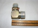 Hyster Hydraulic Fitting 184761 Forklift Nos - (JD2). Fixed Price $22.49.
