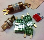 580025571(6) 30 Amp 800110986 50 800109201 175 800110235 Yale Fuse Set. Fixed Price $31.00.