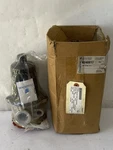 Donaldson K040812 Hydraulic Filter Assembly Nib. Fixed Price $185.00.