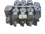 Hyster 8500786 3 Spool Hydraulic Valve Yale YT580000026 Oem. Fixed Price $2188.89.
