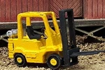 Osborn Model Kits 3128 Scale Forklift. Fixed Price $9.99.